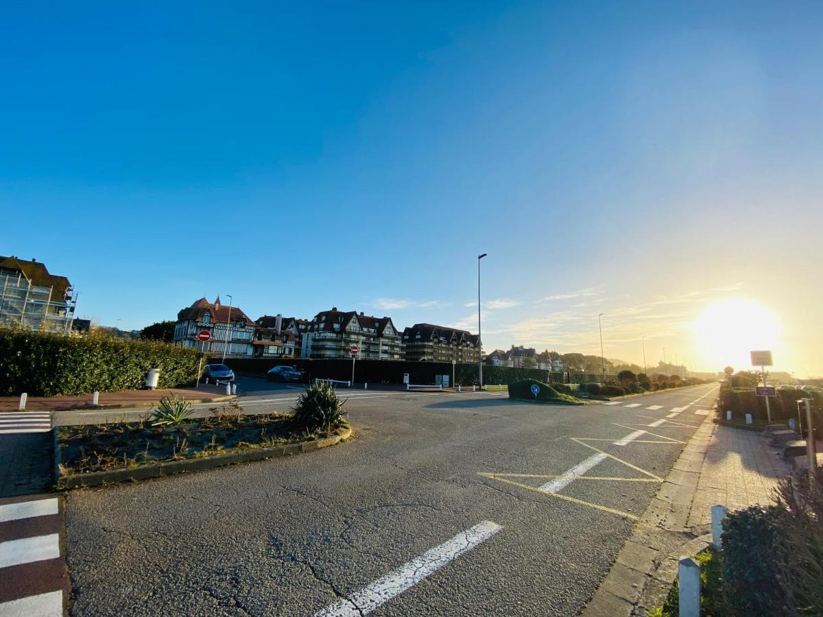 Le Petit Ecrin De Deauville Bagian luar foto